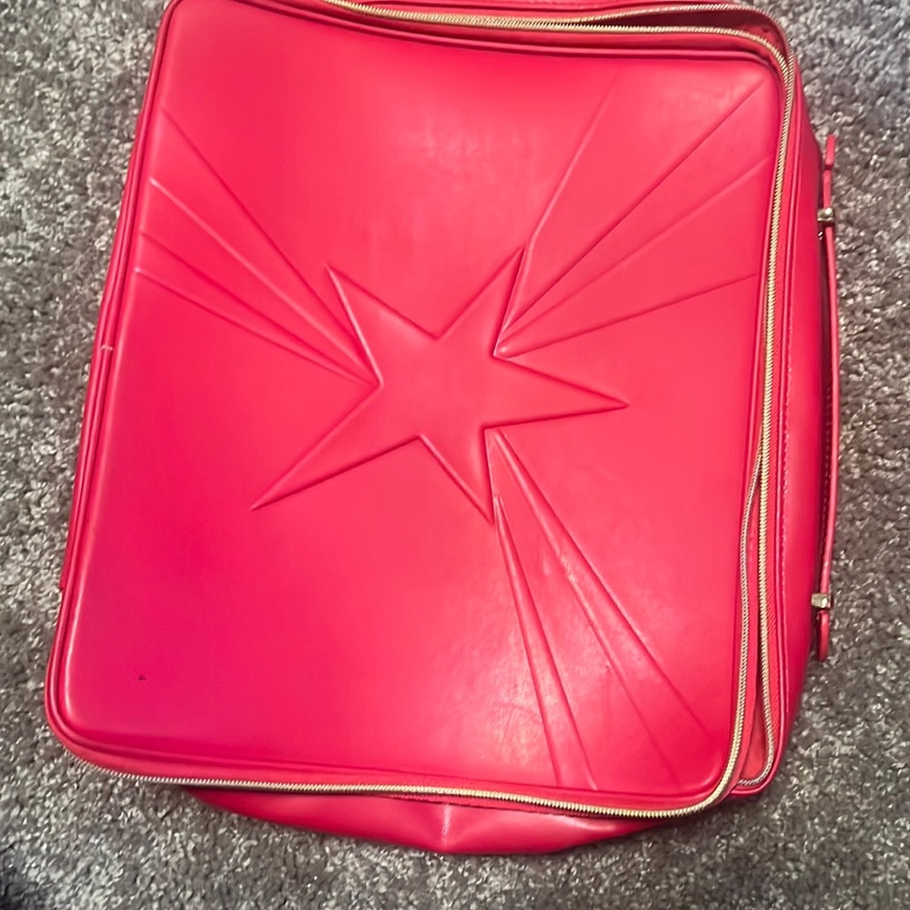 Lancôme make up bag or travel bag